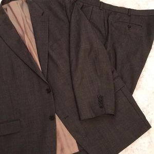 Men’s single breasted suit by Ralph Lauren